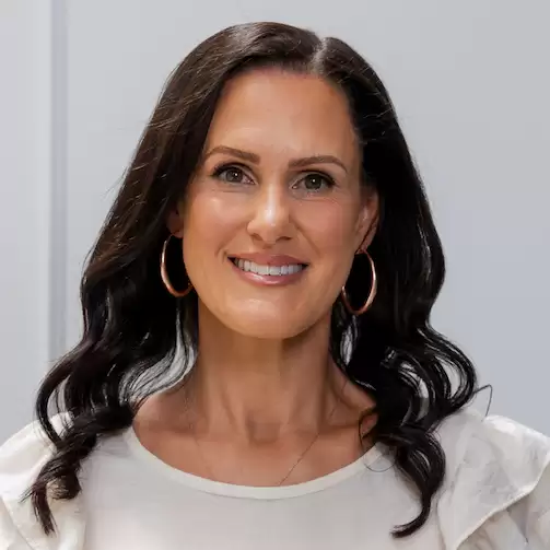 Photo of Stephanie Jordan